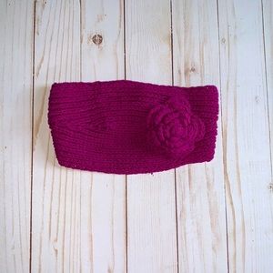 D & Y headband. Woman’s